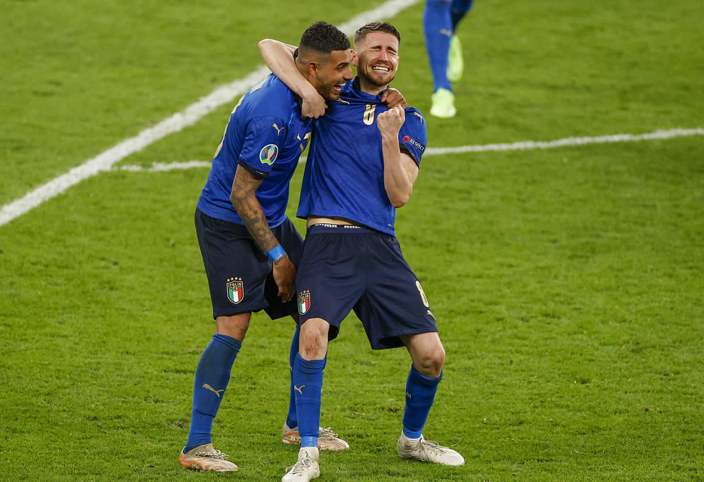 意大利主场欢庆,驰骋欧洲赛场无往不利(二胡赛马国外演出震惊世界) 意大利主场欢庆,驰骋欧洲赛场无往不利(二胡赛马国外演出震惊世界)