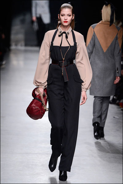 kaiyun电竞-巴黎演绎胜利，巴神华丽金靴戏耀