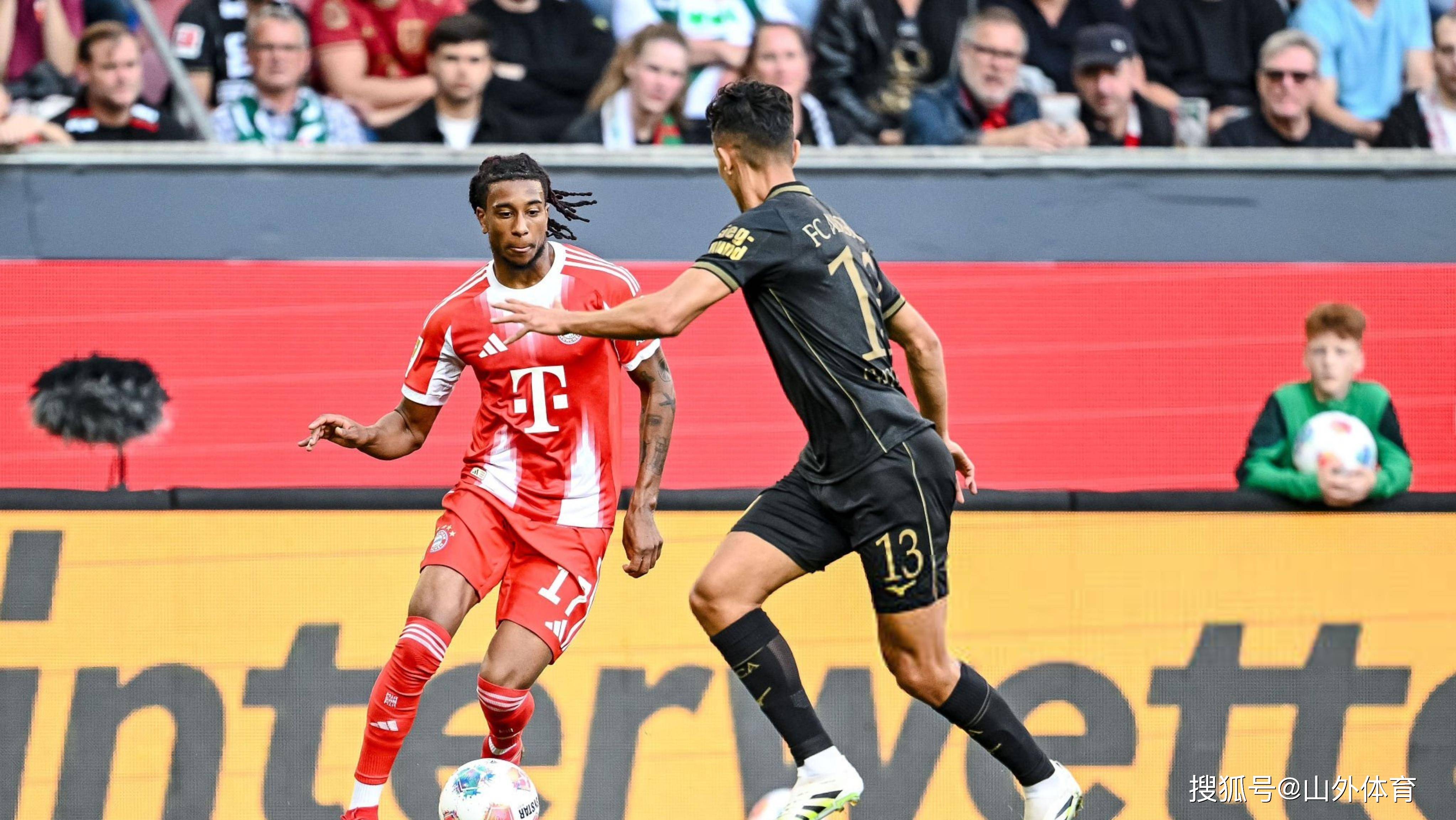 拜仁前锋接受采访谈未来计划，扬言力争最佳射手的简单介绍